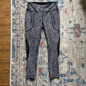 Lululemon Patterned Black and White Leggings